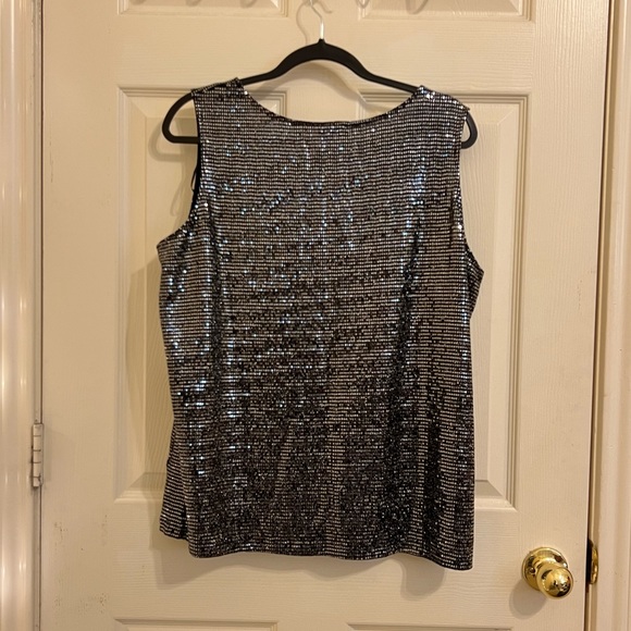 JIM Studio by John Meyer Bling Metallic Sleeveless Top - Picture 6 of 6